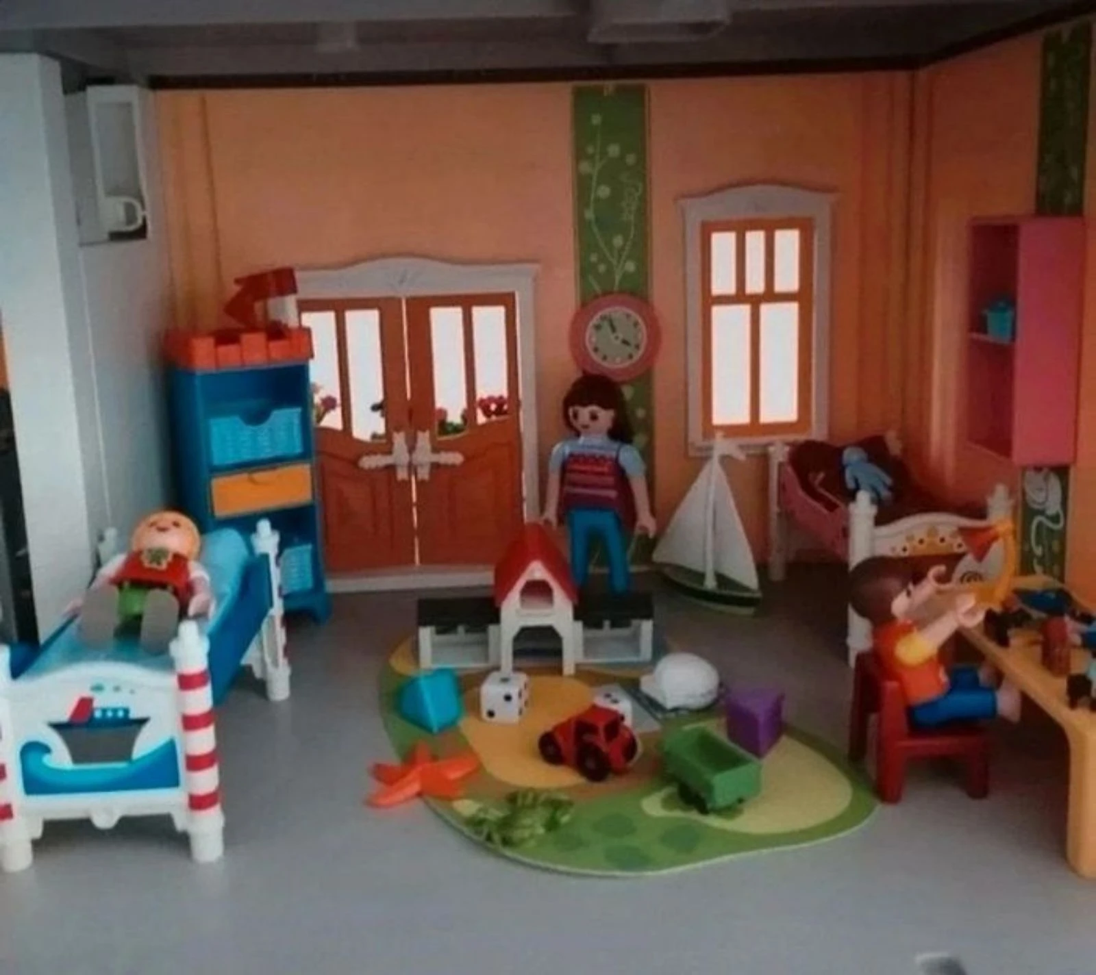 Casa de la ciudad completa Playmobil 5302 - la mamá y sus gemelos - La niña y su patineta ATENCIÓN NO SE ENVÍA – photo 11